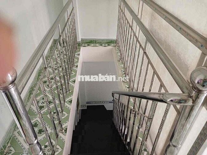Em cần cho Thuê nhà, Hẻm 2, Ngã Tư Nguyễn văn Cừ, Cồn Khương