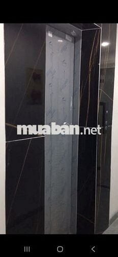 Phòng An Dương Vương 20m² đủ đồ ô tô đỗ cửa giá từ 2,8 tr/th