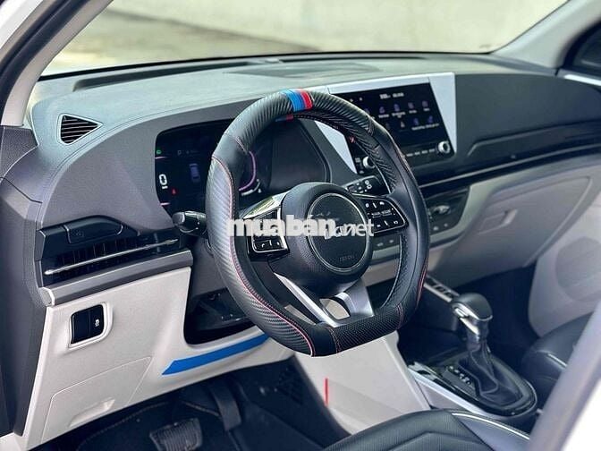 Kia Caren Luxury 2024 Trắng Tự động 22.000 km