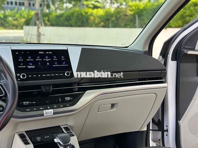 Kia Caren Luxury 2024 Trắng Tự động 22.000 km