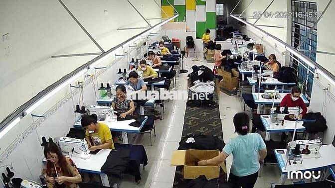 Xưởng may cần tuyển 20 công nhân may