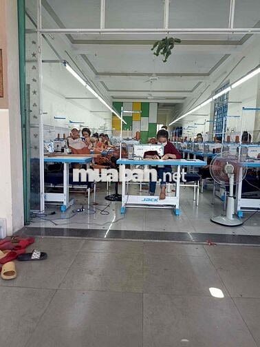 Xưởng may cần tuyển 20 công nhân may