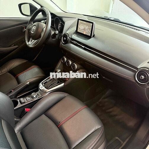 Bán Mazda Mazda 2 Sx: 2018 Trắng còn rất mới