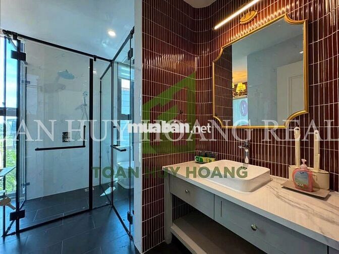 BIỆT THỰ VICTORIA ĐẲNG CẤP – HỒ BƠI RIÊNG, THANG MÁY, 5 PHÒNG NGỦ
