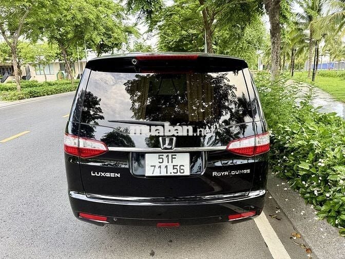 Luxgen 7 CEO RoyalLounge 2012 2.2L Tubo Đen