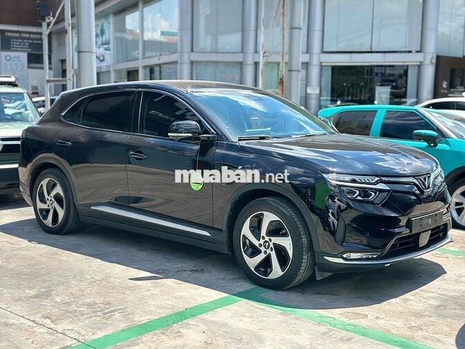 Vinfast VF8 Eco Full Adas mua Pin SDI bản 2 Cầu