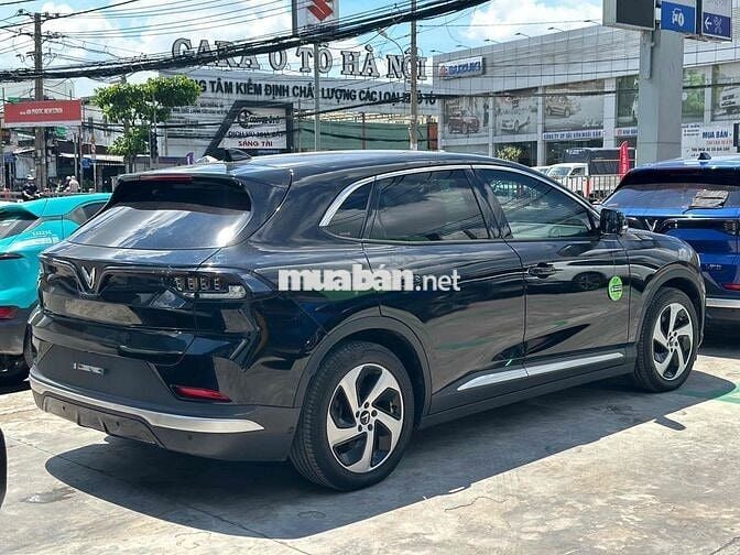 Vinfast VF8 Eco Full Adas mua Pin SDI bản 2 Cầu