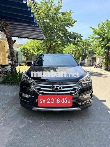 Hyundai SantaFe 2018 Dầu Đen 7 chỗ