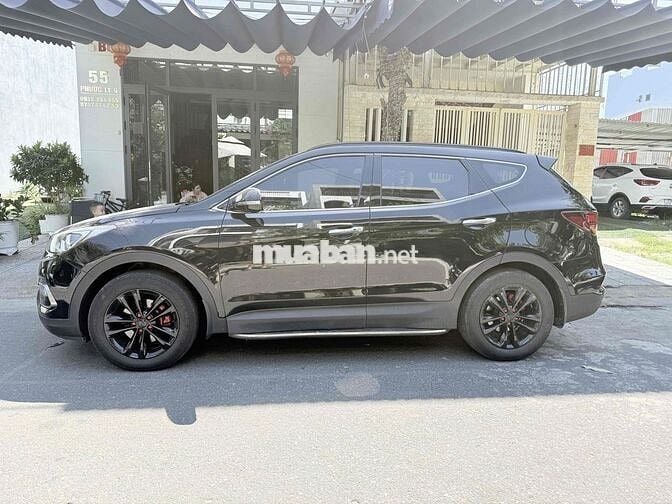 Hyundai SantaFe 2018 Dầu Đen 7 chỗ