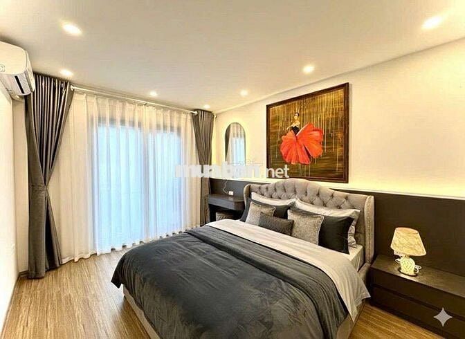 PHỐ LÂM HẠ 100m2  BỒ ĐỀ LONG BIÊN
7 TẦNG THANG MÁY – GARA 3-4 Ô TÔ