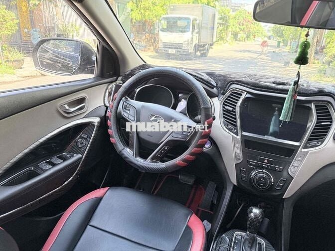 Hyundai SantaFe 2018 Dầu Đen 7 chỗ