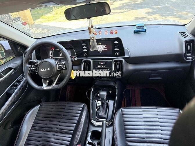 Kia Sonet Luxury 2023 Trắng