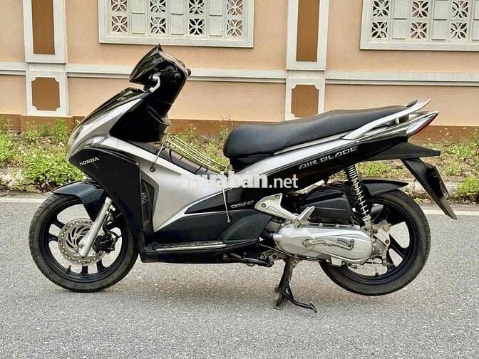 Honda Air Blade 2012 Đen bạc