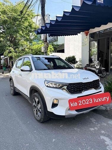 Kia Sonet Luxury 2023 Trắng