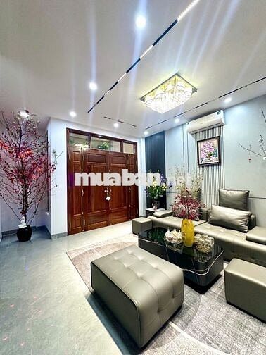 Nhà Rẻ Thứ 2 Ngọc Lâm Long Biên , Có 1 Không 2 Thang Máy full Nội Thất