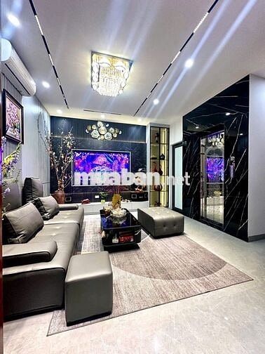 Nhà Rẻ Thứ 2 Ngọc Lâm Long Biên , Có 1 Không 2 Thang Máy full Nội Thất