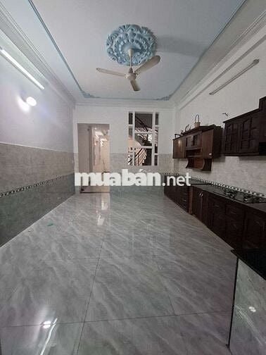 cho thuê nhà 3,5 tấm 4,5×20- 4pn - khu tên lửa