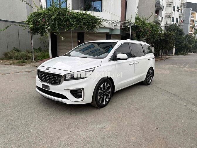 Kia Sedona 2019 Dầu 17 vạn km Trắng