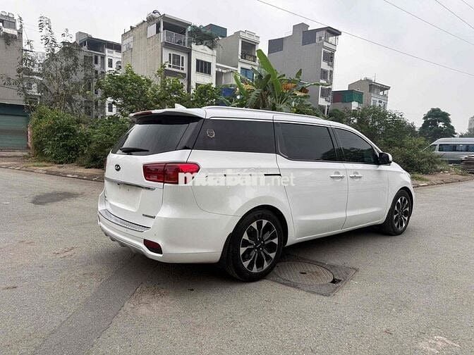 Kia Sedona 2019 Dầu 17 vạn km Trắng