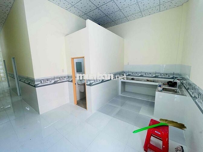 Nhà mới xây 5x20m 2phòng hẻm ô tô Đồng Văn Cống