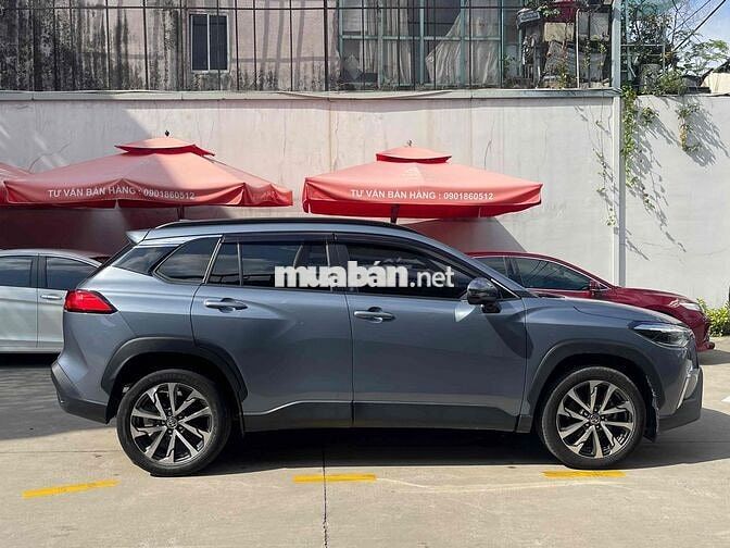 Toyota Corolla Cross 1.8V 2021 Xám Xanh 33.000KM