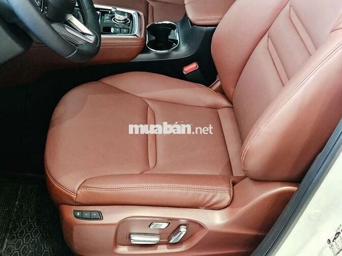Mazda CX8 Premium 2026, lướt 2.000km, tk 150tr.