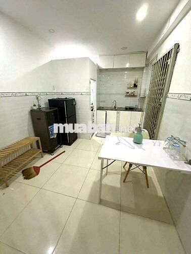 Nhà thuê Thạch Lam. Quận Tân Phú (2pn, 2wc) Dtsd 81m2