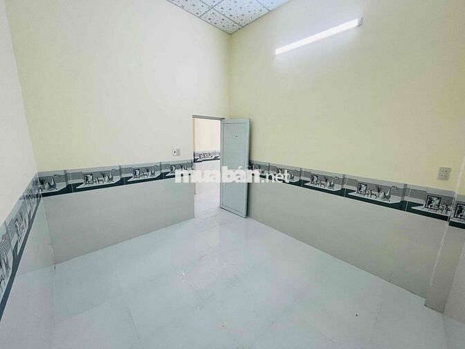 Nhà mới xây 5x20m 2phòng hẻm ô tô Đồng Văn Cống