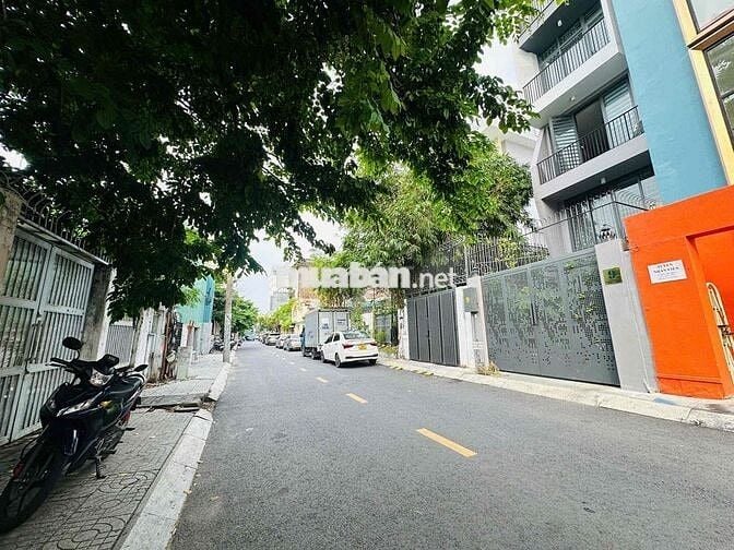 CHO THUÊ TÒA NHÀ MẶT TIỀN NGANG 10m2 TRẦN QUÝ KHOÁCH, QUẬN 1