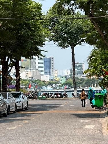 Cần bán nhà đường Nguyễn Thông gần cầu Rồng cách sông Hàn 50m