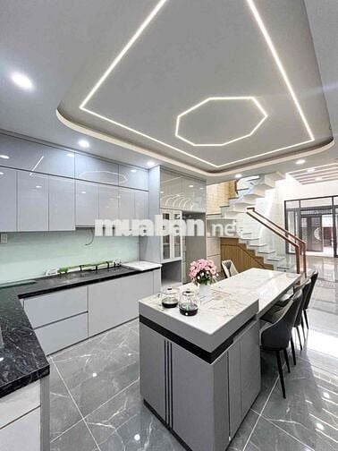 NHÀ ĐẸP 5 TẦNG — GẦN AN DƯƠNG VƯƠNG TÊN LỬA ( 4M x 20M) 80M2 - 450M2