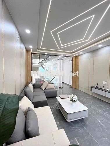 NHÀ ĐẸP 5 TẦNG — GẦN AN DƯƠNG VƯƠNG TÊN LỬA ( 4M x 20M) 80M2 - 450M2