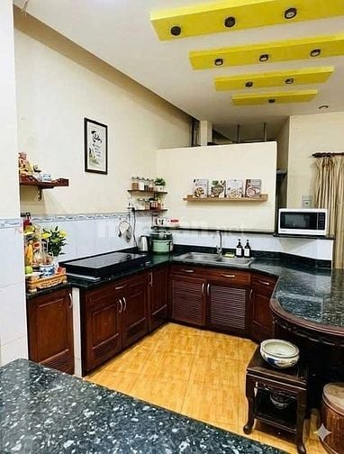 GẢIM SÂU 2 TỶ 550 BÁN NHÀ CÁCH MẠNG THÁNG 8 QUẬN 3 