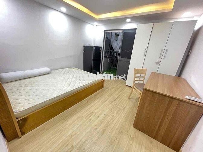 Cho thuê tầng 3, 2PN 1wc. kế Cinestar Quốc Thanh.
