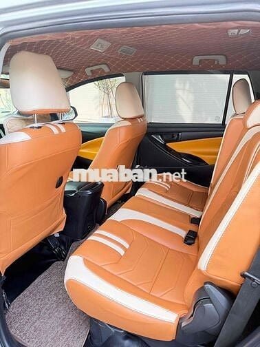 Toyota Innova Bạc 156707 km