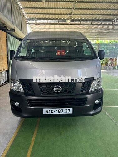 Nissan 16 chỗ 2015 Bạc Nhật Bản