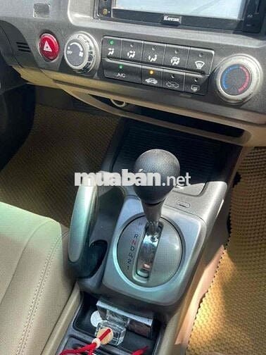 Honda Civic Số tự động Bạc Nhập khẩu
