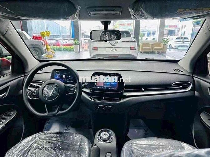 VinFast VF5 trả trước 68 Triệu