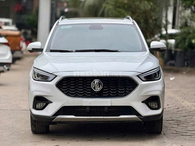 MG ZS Lux 2025 trắng odo 20000km