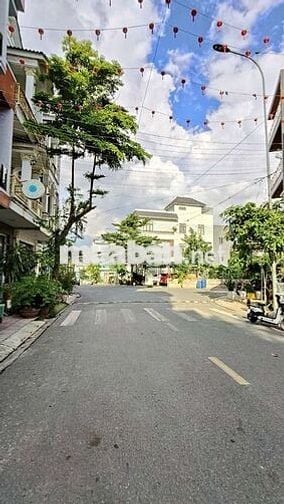 BÁN NHÀ CHÍNH CHỦ PHÚ HỒNG THỊNH 8 