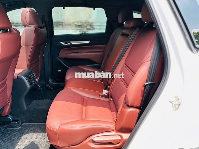 Mazda CX-8 2.5 Premium 2026 2.000 km Nâu