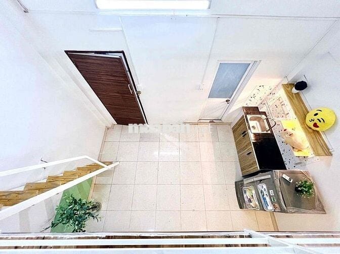 CHO THUÊ PHÒNG FULL NỘI THẤT GÁC CAO 2m RỘNG CỰC KỲ NGAY TÊN LỬA