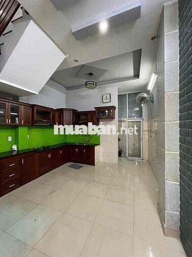 NHÀ NGUYÊN CĂN HẺM 998// QUANG TRUNG - 4PN 6WC GIÁ TỐT CHỈ 15TR