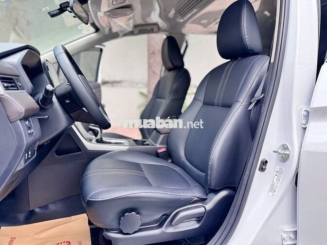 Xpander 1.5 Premium 2025 Trắng 26.000 km
