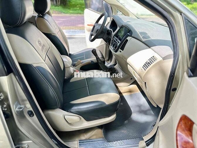 Toyota Innova G 2008 Số sàn Vàng cát 7 chỗ