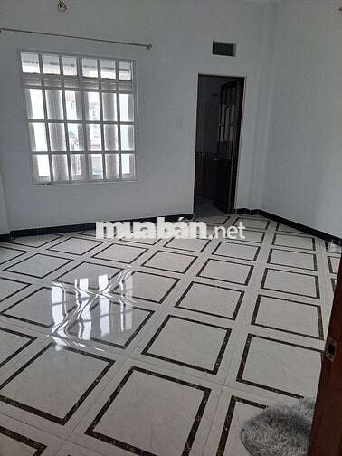cho thuê nhà nguyên căn rộng rãi sạch sẽ 