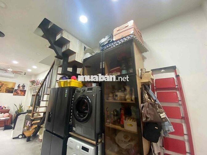 Siêu phẩm nhà 2 tầng HXH đường 8 Linh Xuân giá chỉ 3ty550