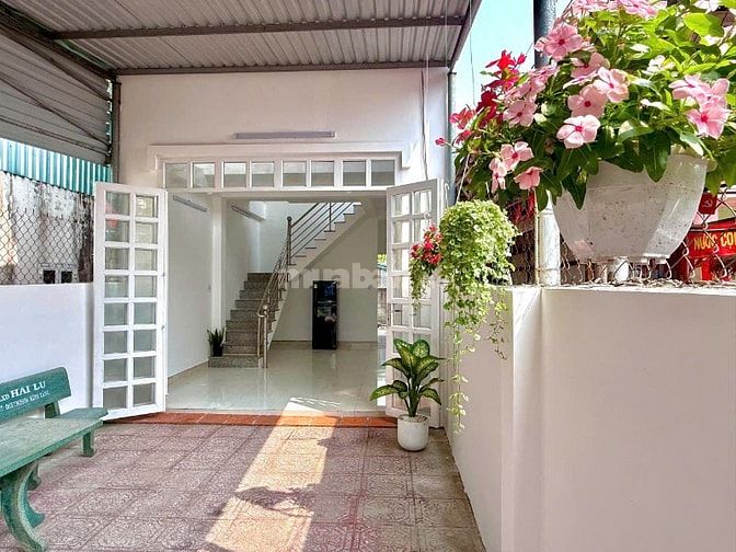 Bán nhà cấp 4 xã Phước Vĩnh An 4x23 ONT. Giá bán 2 tỷ 350 triệu.