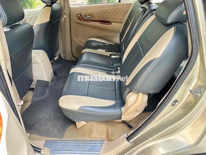 Toyota Innova G 2008 Số sàn Vàng cát 7 chỗ