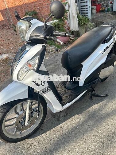 Kymco People phun xăng điện tử. dáng như SH